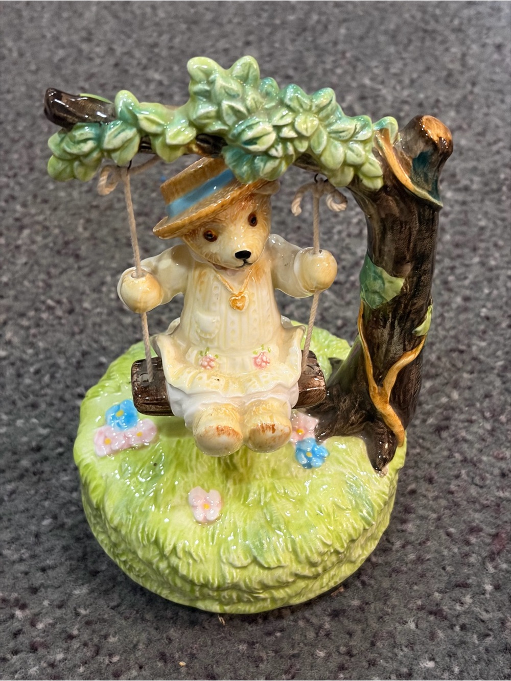 Bialosky “girl bear on a tree swing” rotating musical figurine